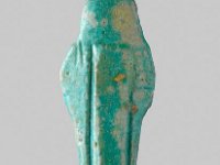 Aeg F 156 RS  Aeg F 156, Rückseite, Spätzeit, Uschebti, Hellblaue Fayence, H 12,2 cm, B 4,0 cm, T 2,9 cm : Bestandskatalog Ägypten